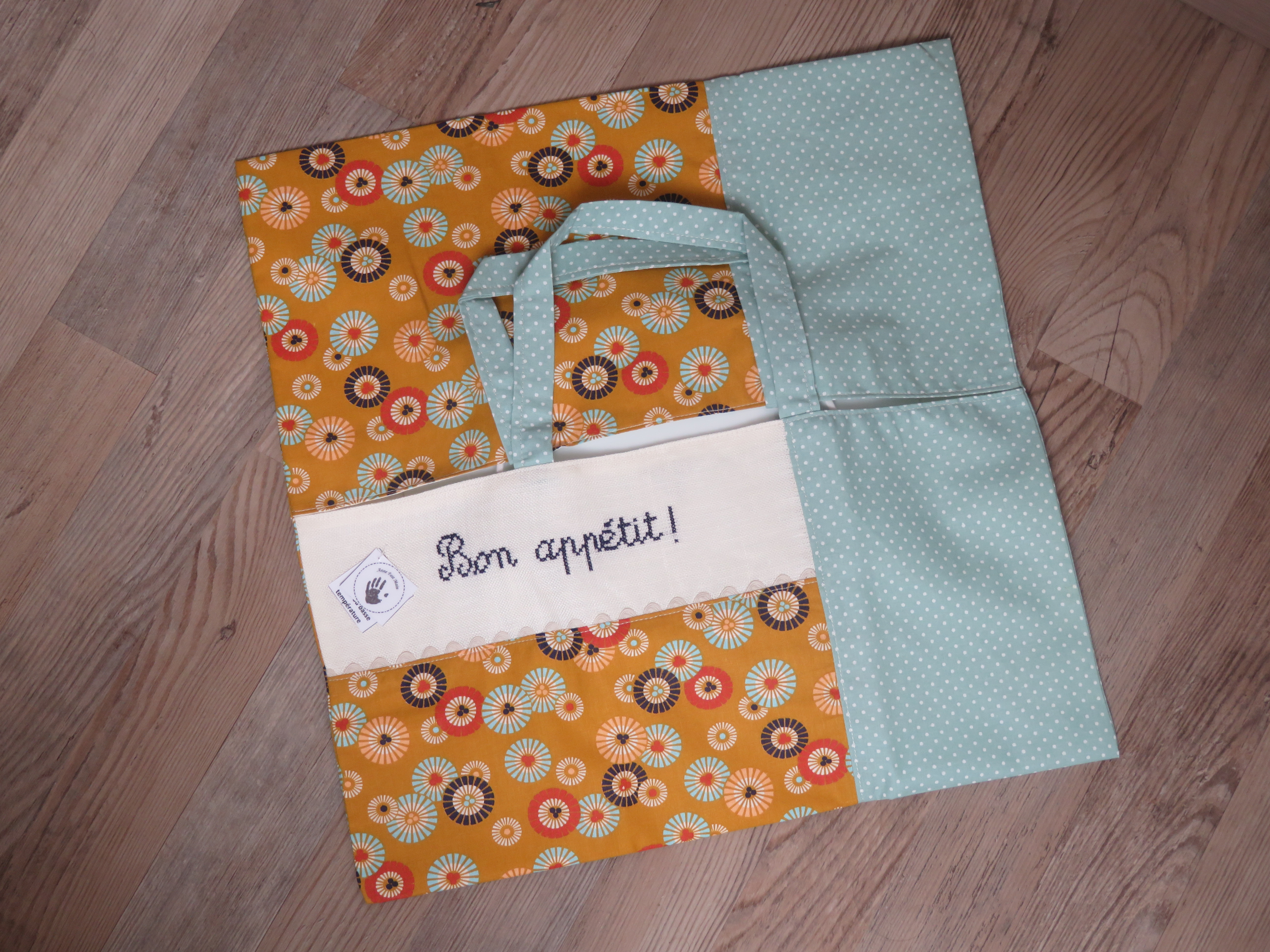 SAC-A-TARTE-053 photo n°2